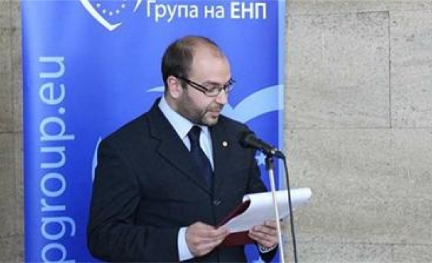 „Синьо Единство": РБ е на път да провали собствения си проект