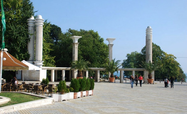 Запорираха варненската "Жилфонд"