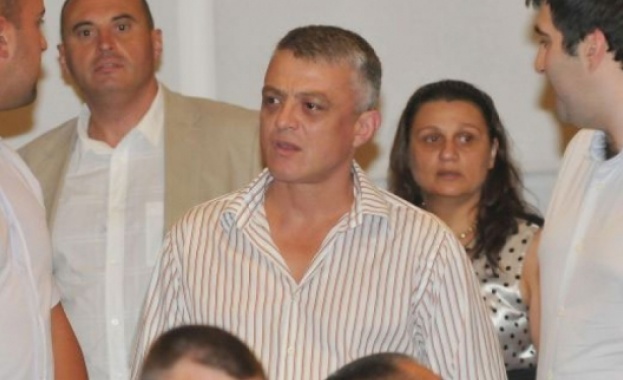 Арестуваха Петното пред НС (видео)