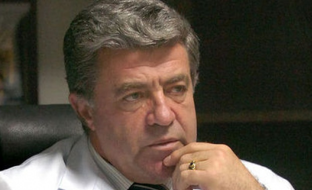 Проф. Генчо Начев: Всички компоненти на спешната помощ в момента "куцат"
