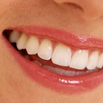 Домашни средства за бели зъби
