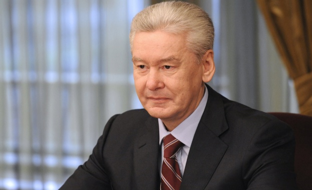 Собянин препоръча на работодателите да позволят работата от дома Кметът