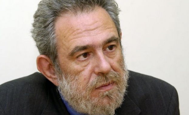 Няма с кого друг да работя освен с Възраждане защото