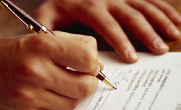 Кресна събра 1800 подписа срещу джигити зад волана 