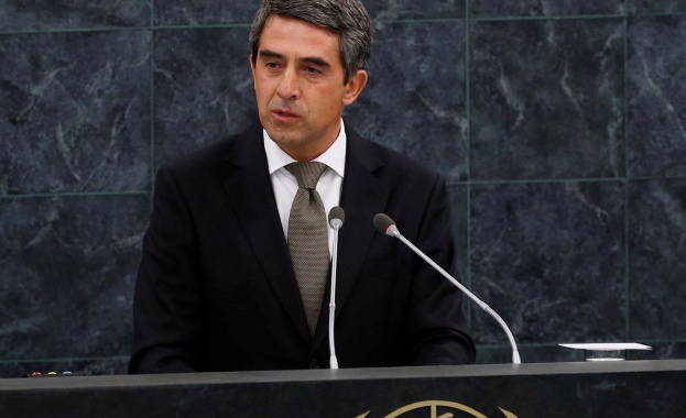 Плевнелиев: Вратите на ЕС за Украйна остават отворени