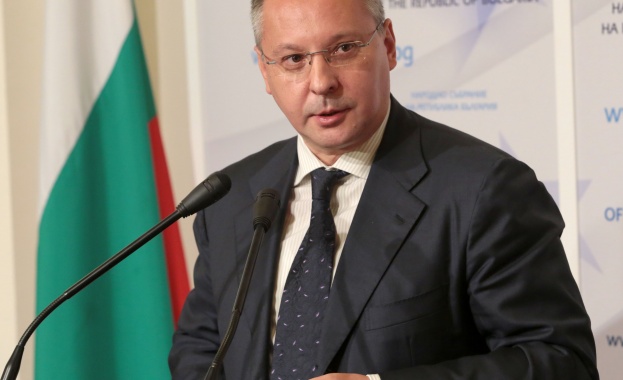 Станишев: С "Козлодуй" и "Белене" търсим изход от кашата, която забърка Борисов