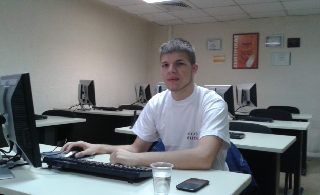 Българин спечели международното състезание по мрежи 