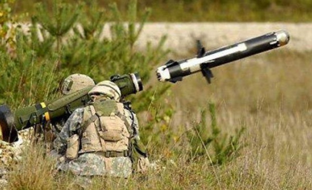 Проруските опълченци в източните региони на Украйна Донецк и Луганск