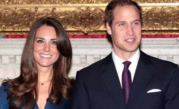 Нейно Величество кралица Елизабет II публикува специален празничен пост в