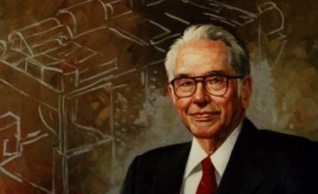 Джон Атанасов бе изобразен на пощенска карта