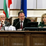 Миков към Цачева: Ще имате възможност да седнете скоро тука и да ръководите по свой образ и подобие