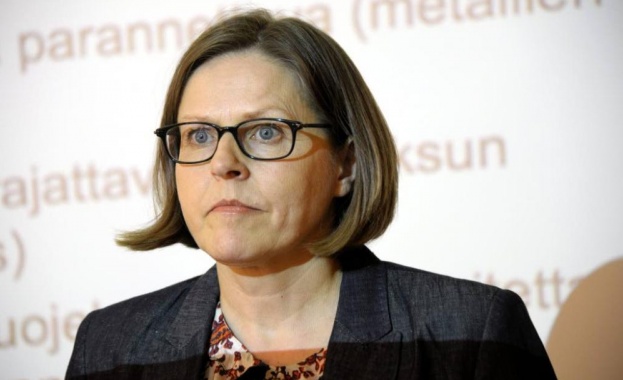 Финландски министър хвърли оставка след скандал с „Грийнпийс” 