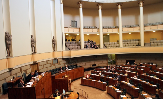Парламентът на Финландия прие закон с който дава на граничните