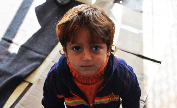 Епидемия от хепатит застрашава бежанския лагер в Харманли