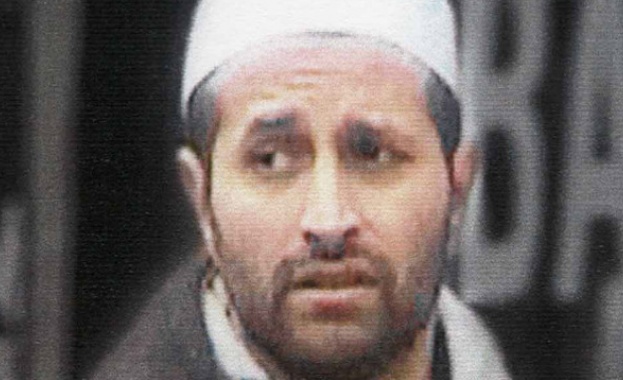 Франция обвини свой гражданин в тероризъм 