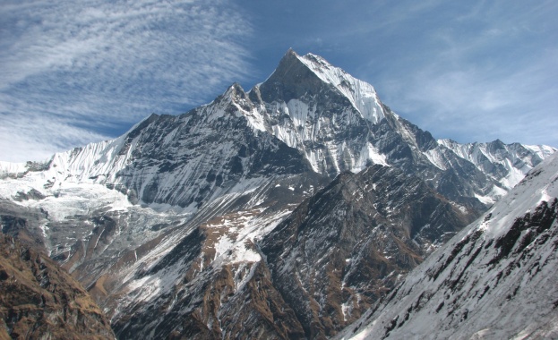 Швейцарски алпинист покори сам южния склон на Анапурна