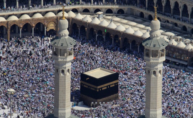 Поклонник измина 6 387 км. пеша  за поклонение в Мека 