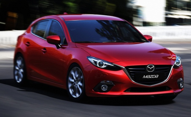 Mazda3 вече и с хибрид в Япония