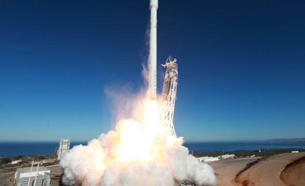 През 2014-та пускат първия частен спътник в космоса