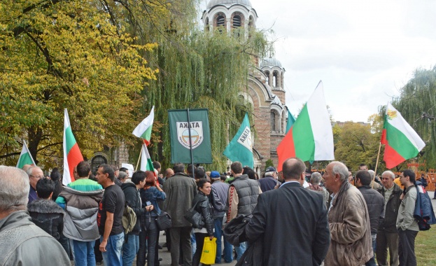 Хаосът с бежанците поражда насилие 