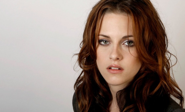 Кристен Стюарт продава къщата, в която е израснала 