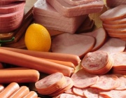 Свръхпреработените храни и рискът от деменция: Ново проучване разкрива опасна връзка