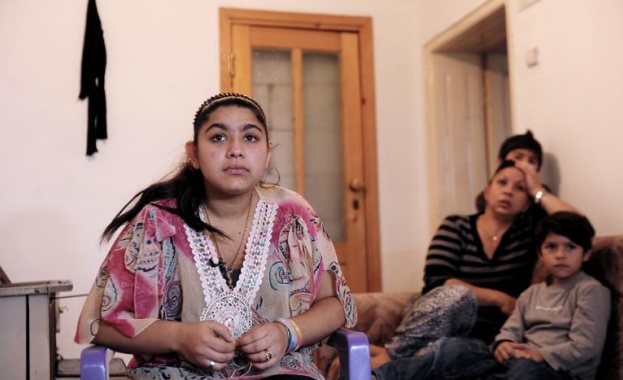 Експулсирането на млада ромка косоварка предизвика вълнения във Франция