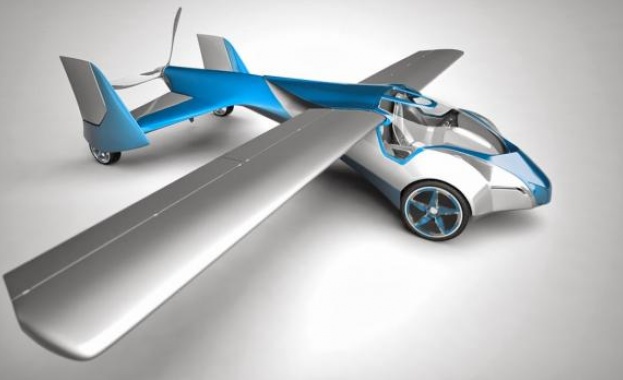 Първият летящ амтомобил е вече факт /Видео/