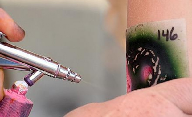 Временните татуировки са опасни за кожата