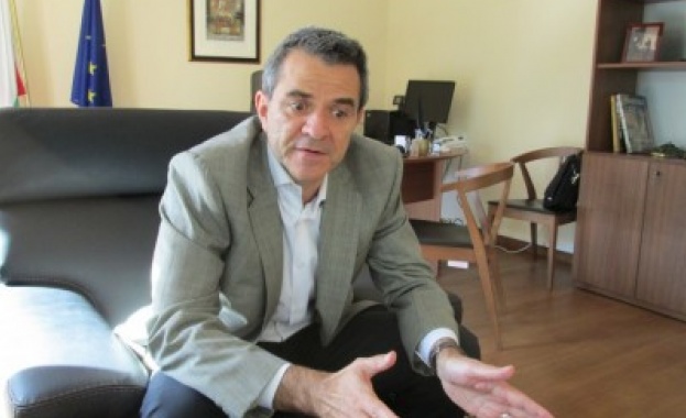 Има и страхове, че ще им вземем хляба 