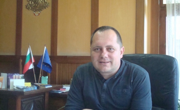 Кметът на Ковачевци не знаел за бежанците 