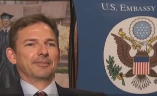 Американски дипломати тренират българския си език /видео/