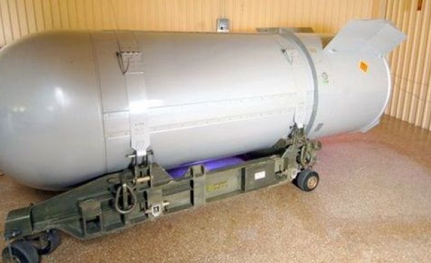 Китай възстановява тайна база за ядрени опити пише Ню Йорк