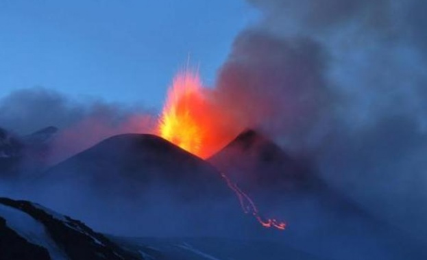 Етна се събуди /видео/