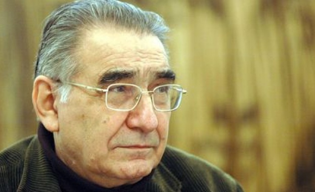 Почина големият български художник Светлин Русев