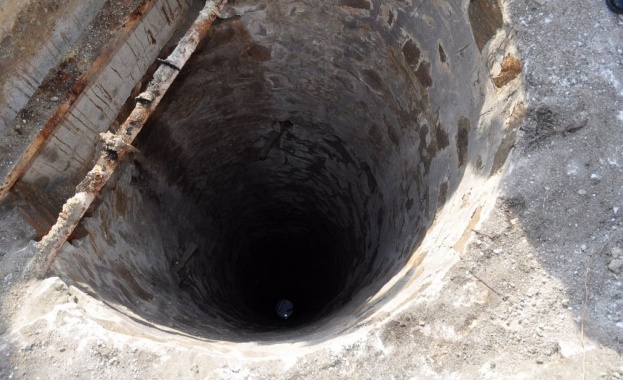 Откриха 23-метров забравен кладенец в Бургас 