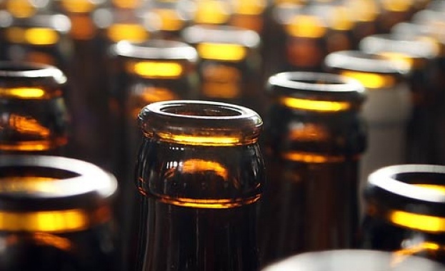 Министърът на финансите ще може да удължава с година срока за реализация на алкохол със стари бандероли