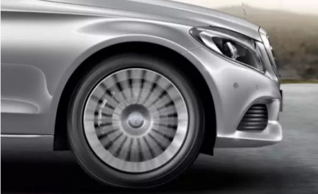 Първи снимки на C-класата