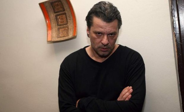 Скандално видео с Мариан Вълев в нета /Видео/