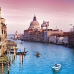 Венеция отново приема туристи