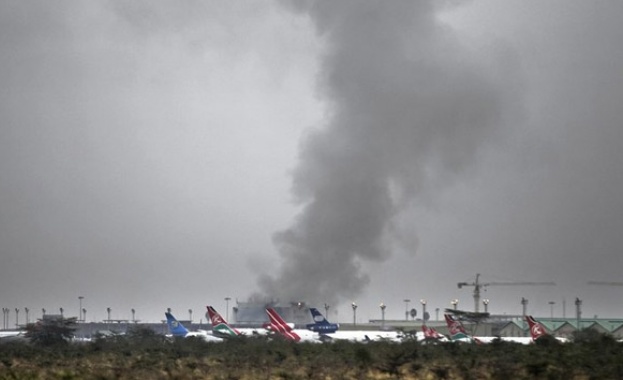 Пожар вдигна под тревога летището в Монреал 