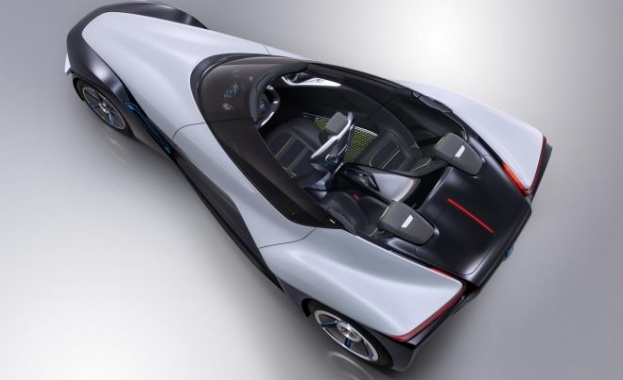 BladeGlider – електричка с вълнуващ дизайн 