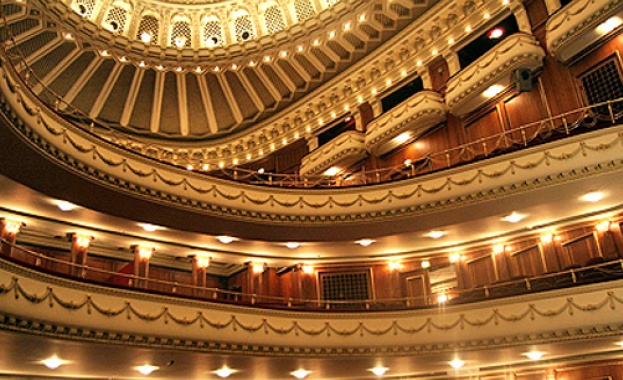 Софийската опера открива сезона на 27 октомври с "Янините девет братя" 
