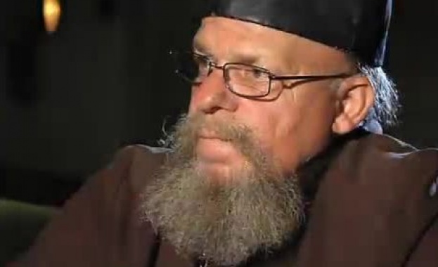 Отец Гелеменов: Волен Сидеров не е националист