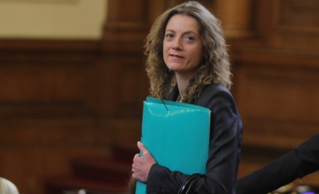 ГЕРБ застана срещу БСП и ДПС за бюджета за образоване 