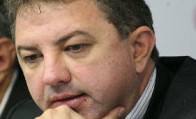 НИЕ: С бюджет 2014  правителството се отказва  да бори  контрабандата