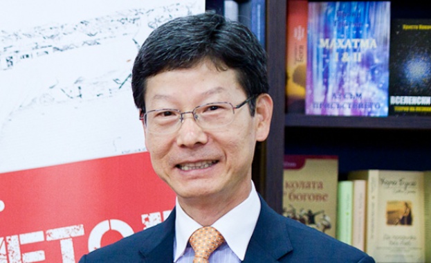 Корейският посланик организира конференция за икономическо развитие