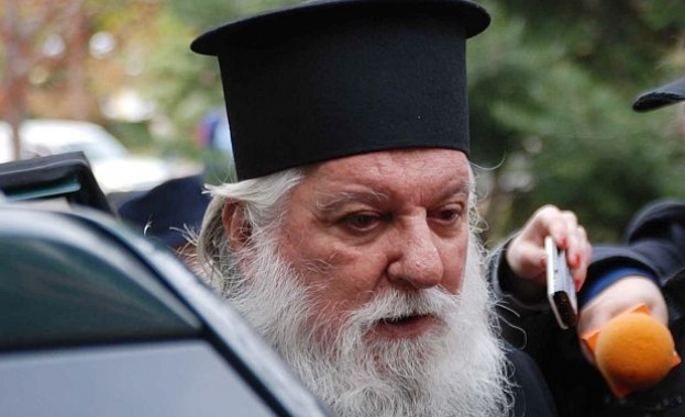 Дометиан поема овдовялата Неврокопската епархия