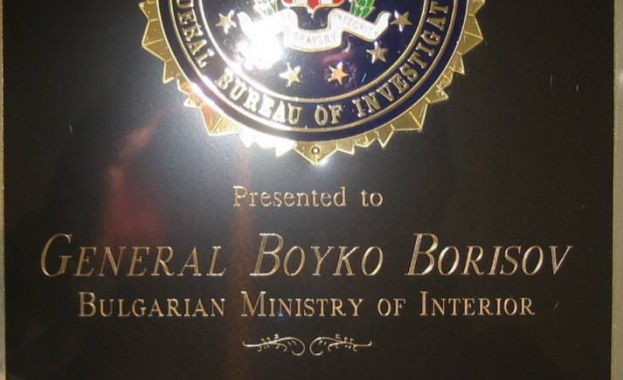 Борисов се хвали с "Награди и постижения" 