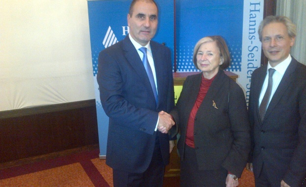 Оценката за България на Германия и Брюксел е повлияна от тежкото състояние у нас 